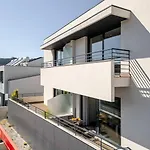 Urban Reflections By Portugal Active Ferienhaus *