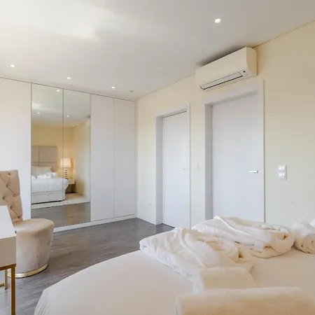 Prázdninový dům Urban Reflections By Portugal Active