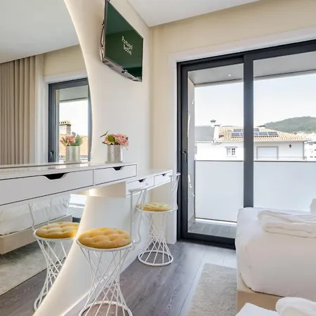 Urban Reflections By Portugal Active Vakantiehuis Viana do Castelo