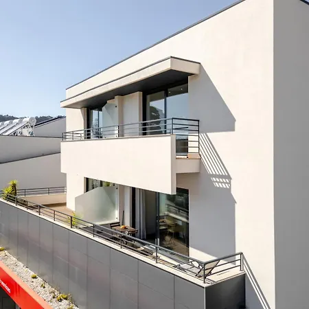 Urban Reflections By Portugal Active Holiday home