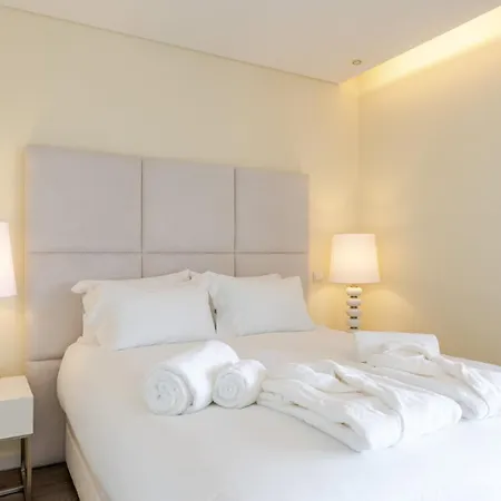 Urban Reflections By Portugal Active Viana do Castelo