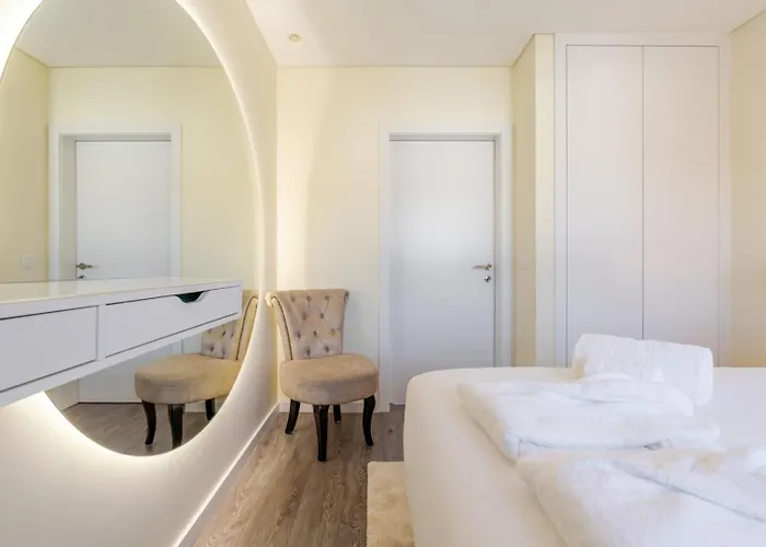 Urban Reflections By Portugal Active