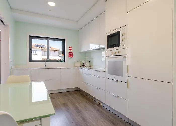 Urban Reflections By Portugal Active Виана-ду-Каштелу