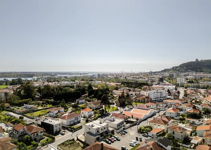 بيت للعطل Urban Reflections By Portugal Active فيانا دو كاستيلو