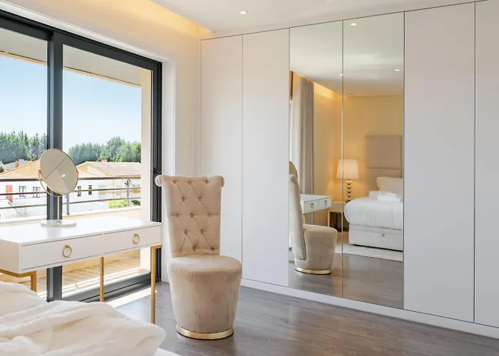 Urban Reflections By Portugal Active بيت للعطل